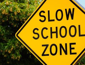 Yellow slow sign 